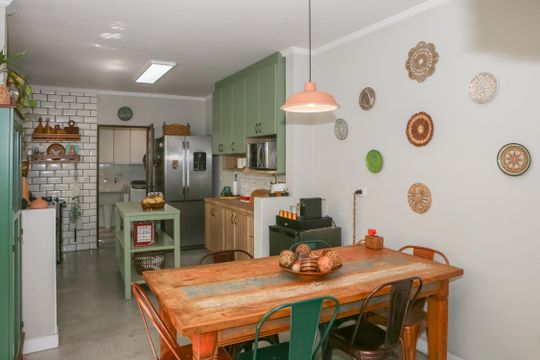 Copa e Cozinha de casa à venda com 3 quartos, 120m² em Siciliano, São Paulo