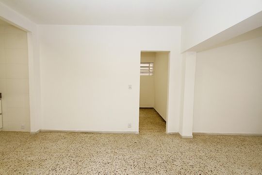 Cozinha de apartamento à venda com 3 quartos, 120m² em Prado, Belo Horizonte