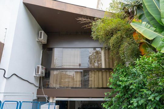 Fachada de casa para alugar com 5 quartos, 460m² em Planalto Paulista, São Paulo