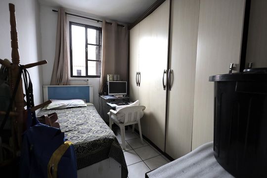 Quarto 2 de apartamento para alugar com 2 quartos, 48m² em Parque Erasmo Assunção, Santo André