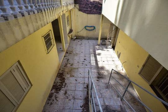 Quintal de casa à venda com 4 quartos, 302m² em Vila Praia, São Paulo