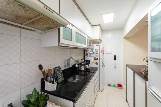 Cozinha de apartamento à venda com 2 quartos, 62m² em Engenho Novo, Rio de Janeiro