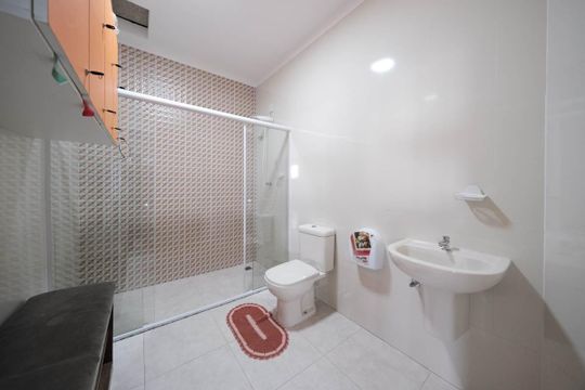 Banheiro de casa para alugar com 1 quarto, 250m² em Vila Talarico, São Paulo