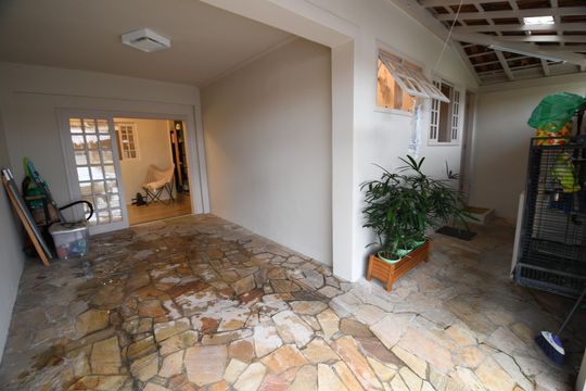 Garagem de casa para alugar com 2 quartos, 200m² em Parque Taquaral, Campinas