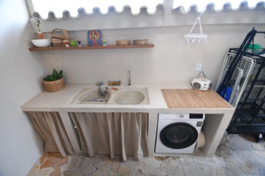 Área de Serviço de casa para alugar com 2 quartos, 200m² em Parque Taquaral, Campinas