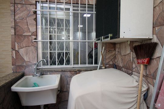Área de Serviço de casa à venda com 5 quartos, 361m² em Brás de Pina, Rio de Janeiro