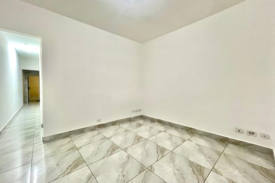 Casa para alugar com 2 quartos, 75m² em Vila Santa Catarina, São Paulo