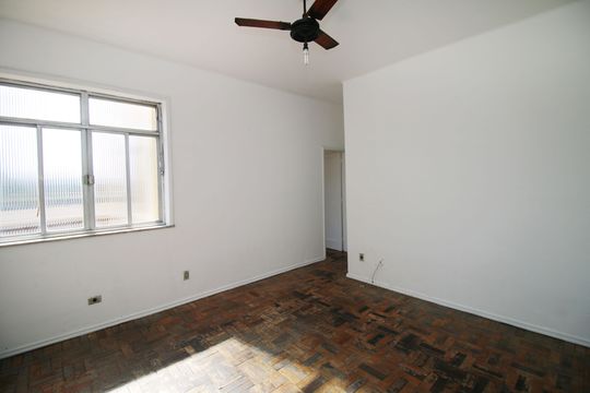 Sala de apartamento para alugar com 2 quartos, 90m² em Vicente de Carvalho, Rio de Janeiro