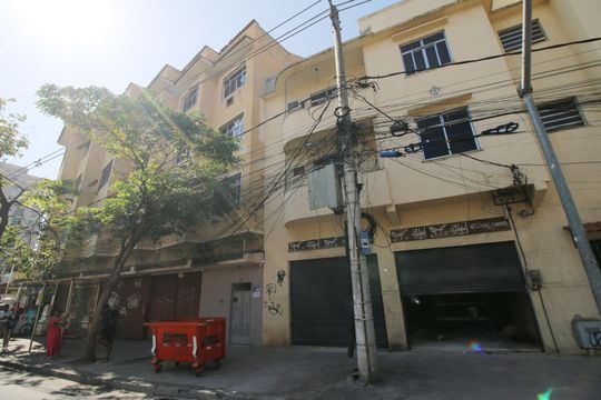 Fachada de apartamento à venda com 2 quartos, 90m² em Vicente de Carvalho, Rio de Janeiro