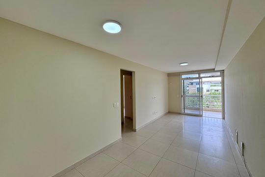 Sala de apartamento para alugar com 3 quartos, 120m² em Recreio dos Bandeirantes, Rio de Janeiro