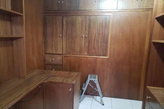 Casa à venda com 3 quartos, 200m² em Vila Santo Estefano, São Paulo