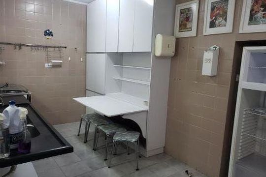 Casa à venda com 3 quartos, 200m² em Vila Santo Estefano, São Paulo
