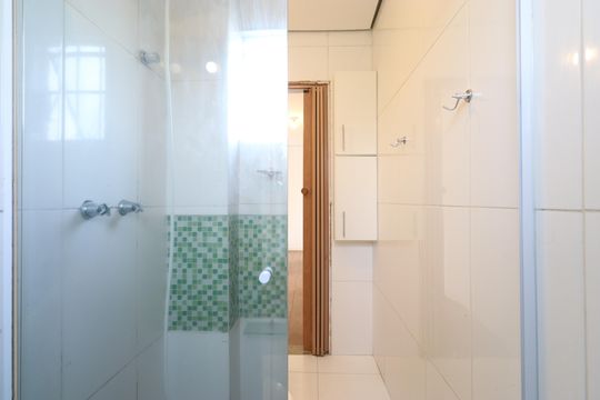 Banheiro  de apartamento para alugar com 2 quartos, 65m² em Barra Funda, São Paulo