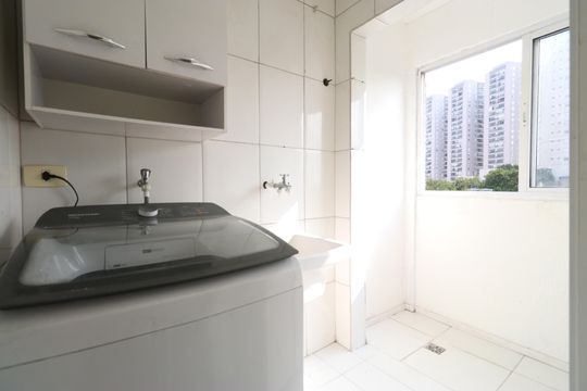 Área de serviço  de apartamento para alugar com 2 quartos, 65m² em Barra Funda, São Paulo
