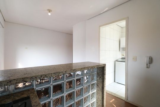 Sala/Cozinha  de apartamento para alugar com 2 quartos, 65m² em Barra Funda, São Paulo