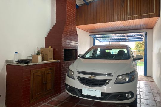 Garagem de casa para alugar com 3 quartos, 146m² em Santa Teresa, São Leopoldo