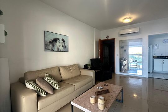 Sala de apartamento à venda com 2 quartos, 78m² em Barra da Tijuca, Rio de Janeiro