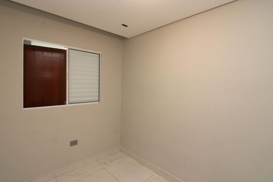 quarto 2 de apartamento para alugar com 2 quartos, 42m² em Jardim Maringa, São Paulo