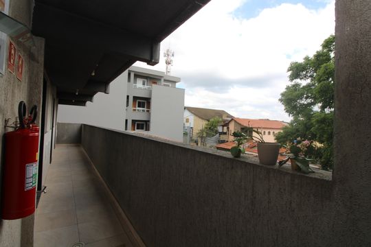 Corredor de apartamento para alugar com 2 quartos, 42m² em Jardim Maringa, São Paulo