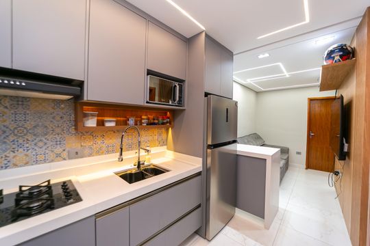 Cozinha de apartamento à venda com 2 quartos, 42m² em Jardim Maringa, São Paulo