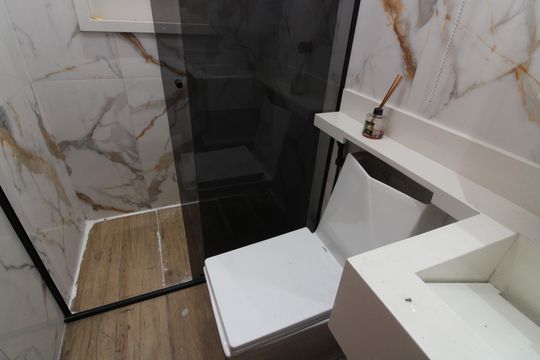 Banheiro de apartamento para alugar com 2 quartos, 42m² em Jardim Maringa, São Paulo