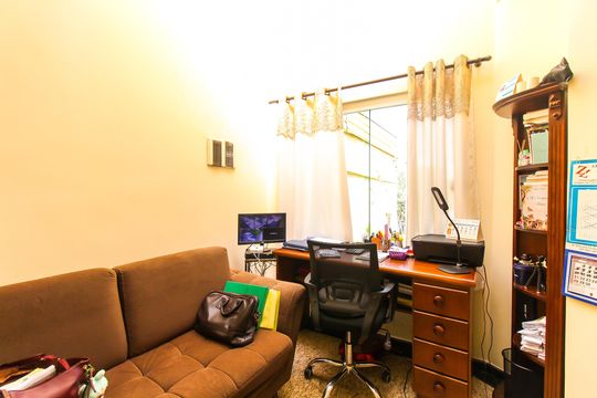 Hall de casa à venda com 3 quartos, 197m² em Vila Jacuí, São Paulo