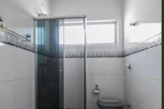 Casa à venda com 4 quartos, 635m² em Jardim Marajoara, São Paulo