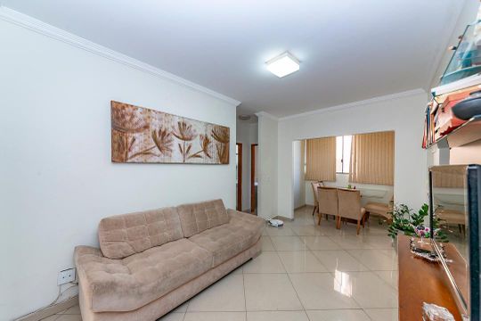 Apartamento à venda com 2 quartos, 66m² em Betânia, Belo Horizonte