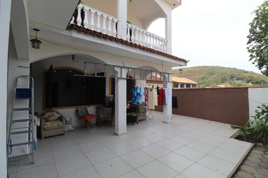 Quintal dos fundos de casa para alugar com 6 quartos, 599m² em Pechincha, Rio de Janeiro