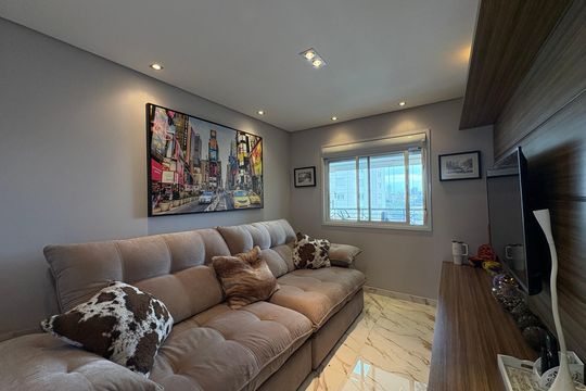 Sala de TV de casa à venda com 3 quartos, 167m² em Jardim, Santo André