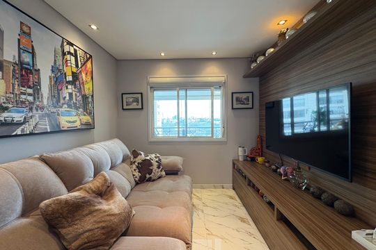 Sala de TV de casa à venda com 3 quartos, 167m² em Jardim, Santo André
