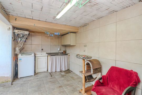 Área de Serviço de casa à venda com 3 quartos, 120m² em Santa Rosa de Lima, Porto Alegre