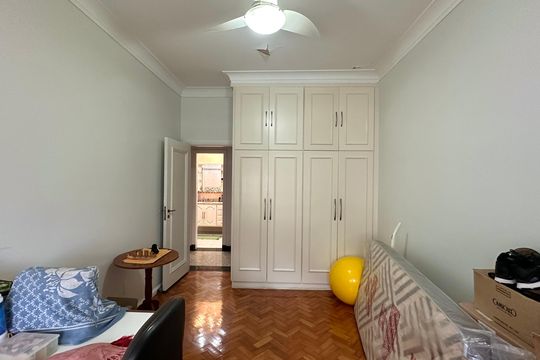 Quarto 3 de apartamento à venda com 5 quartos, 280m² em Copacabana, Rio de Janeiro