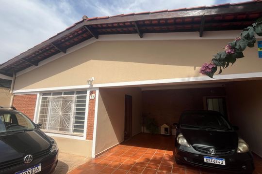 Garagem de casa à venda com 3 quartos, 260m² em Parque Taquaral, Campinas