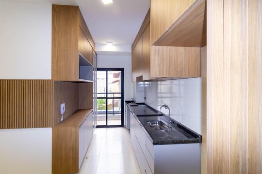 Cozinha de apartamento para alugar com 2 quartos, 45m² em Vila Fernandes, São Paulo