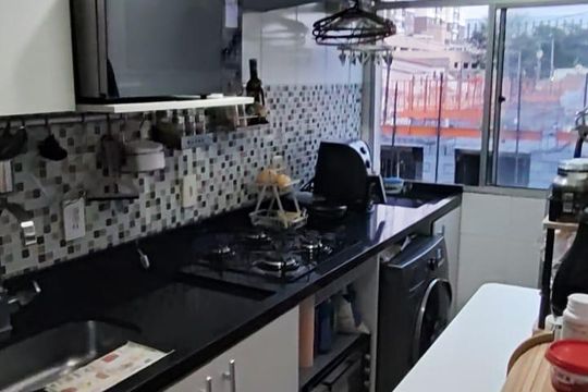 Cozinha e Área de Serviço de apartamento à venda com 2 quartos, 50m² em Vila Amalia (Zona Norte), São Paulo