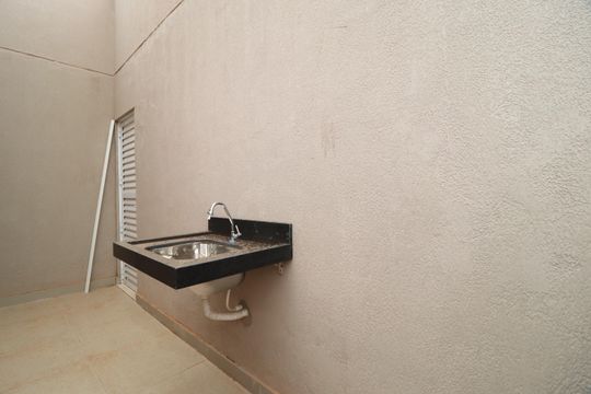 Área de Serviço de apartamento para alugar com 2 quartos, 110m² em Jardim Espanha, Uberlândia