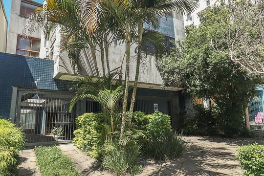Fachada de apartamento à venda com 2 quartos, 113m² em São João, Porto Alegre