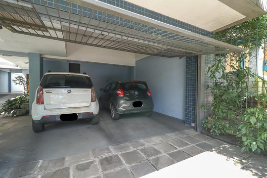 Garagem de apartamento à venda com 2 quartos, 113m² em São João, Porto Alegre