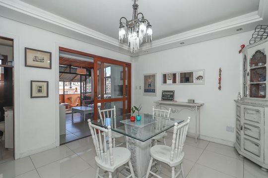 Apartamento à venda com 2 quartos, 113m² em São João, Porto Alegre
