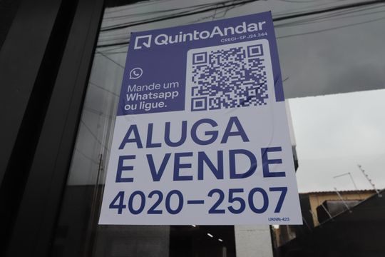 Placa de apartamento para alugar com 2 quartos, 45m² em Vila Fernandes, São Paulo