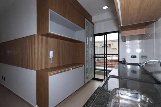 Cozinha de apartamento para alugar com 2 quartos, 45m² em Vila Fernandes, São Paulo