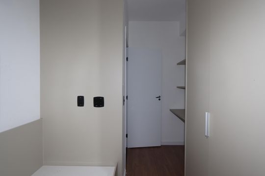 Quarto 2 de apartamento para alugar com 2 quartos, 45m² em Vila Fernandes, São Paulo