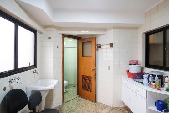 Área de serviço de apartamento à venda com 4 quartos, 237m² em Barcelona, São Caetano do Sul