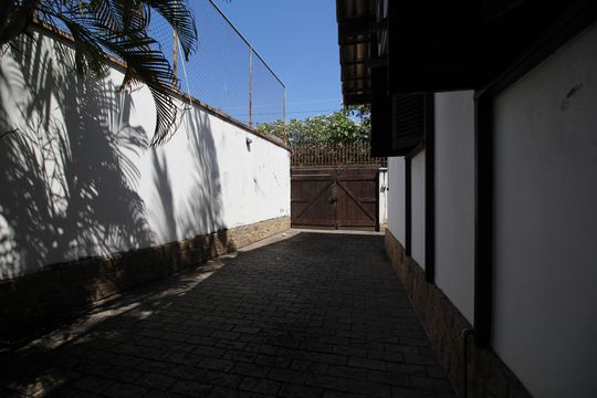 Garagem de casa de condomínio à venda com 4 quartos, 724m² em Freguesia (Jacarepaguá), Rio de Janeiro