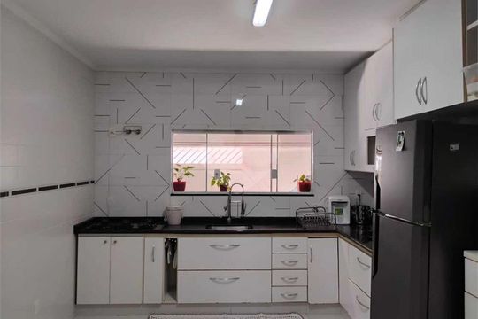 Casa à venda com 4 quartos, 206m² em Vale dos Cebrantes, Jundiaí