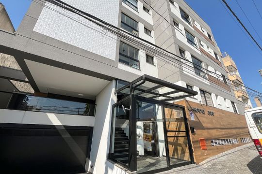 Fachada + plaquinha de apartamento à venda com 2 quartos, 53m² em Boa Vista, São Caetano do Sul