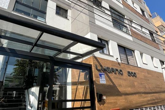 Fachada + plaquinha de apartamento à venda com 2 quartos, 53m² em Boa Vista, São Caetano do Sul