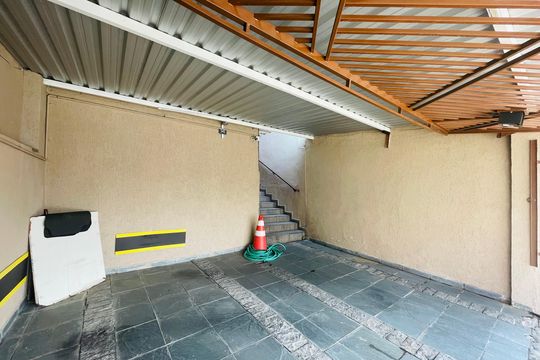 Garagem de casa à venda com 2 quartos, 125m² em Jardim Paraventi, Guarulhos