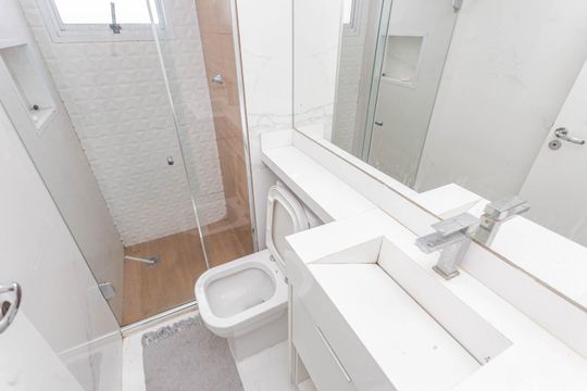 Banheiro de apartamento para alugar com 2 quartos, 40m² em Parque Bristol, São Paulo